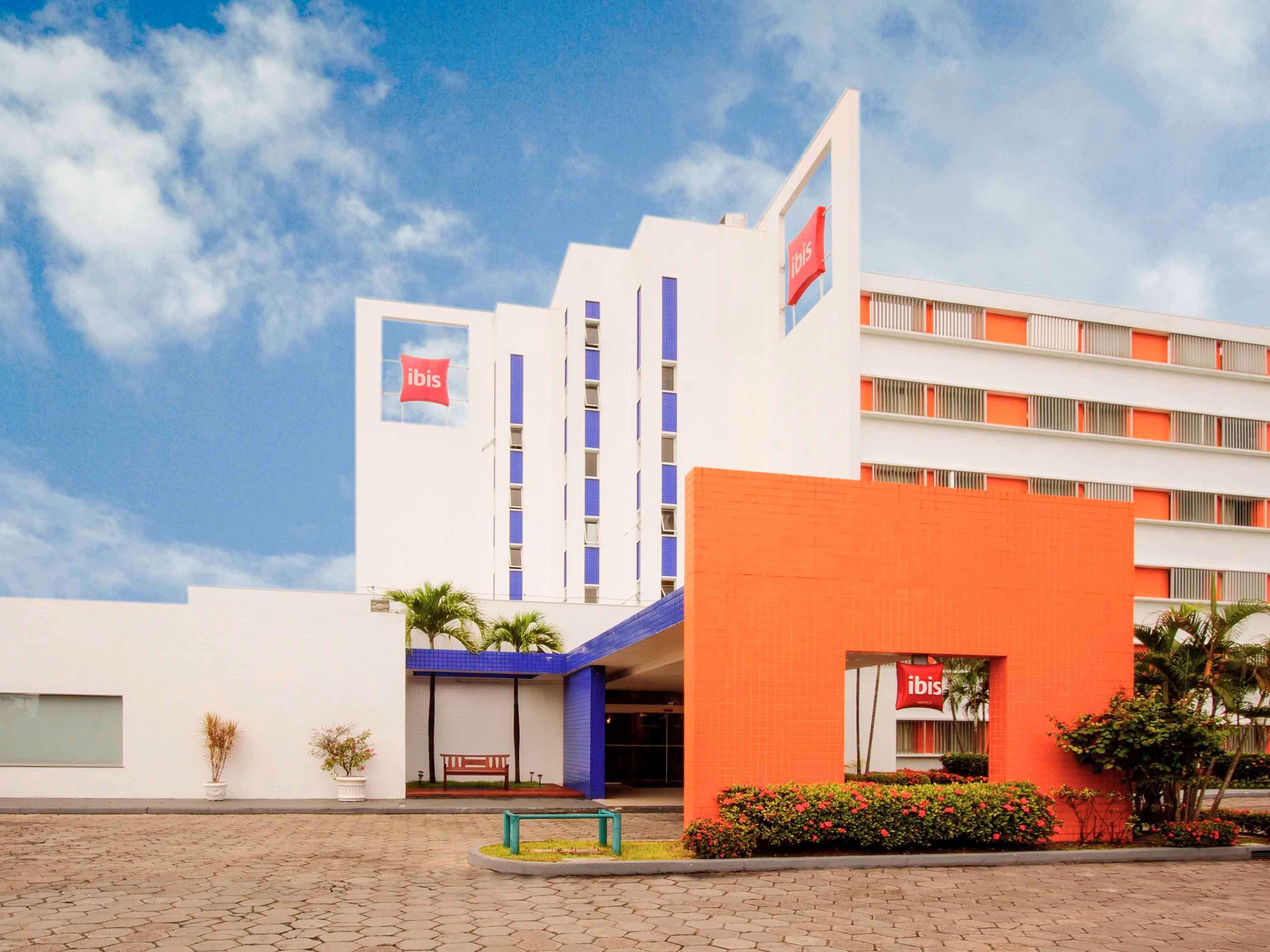 Hotel Ibis Industrial